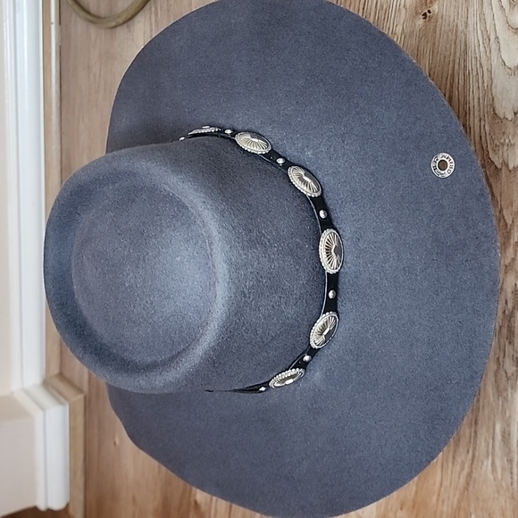 Peter Grimm Belina Hat Wide Stiff Brim Round Crown Silver Jewel Satin Lining - Picture 3 of 14